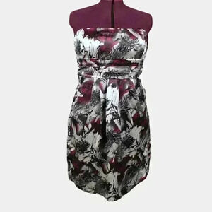 RW&CO. Women’s Strapless Fit Flare Dress 14 Silver Burgundy Floral Tie Back Zip